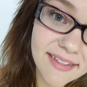 Meet your Posher, Cydney